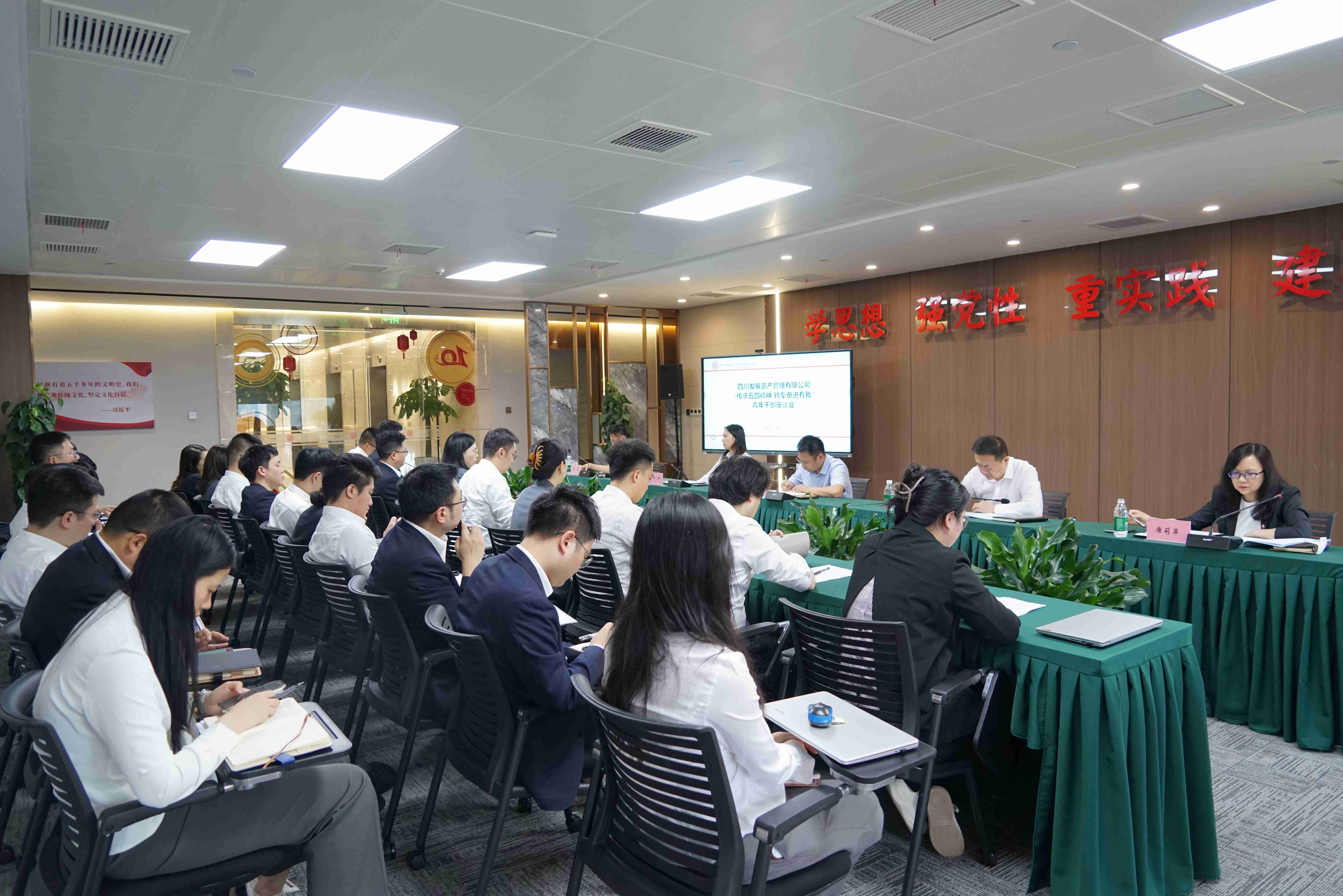 7810e26103de0d39b299303559ccdc0(1) 7810e26103de0d39b299303559ccdc0(1)