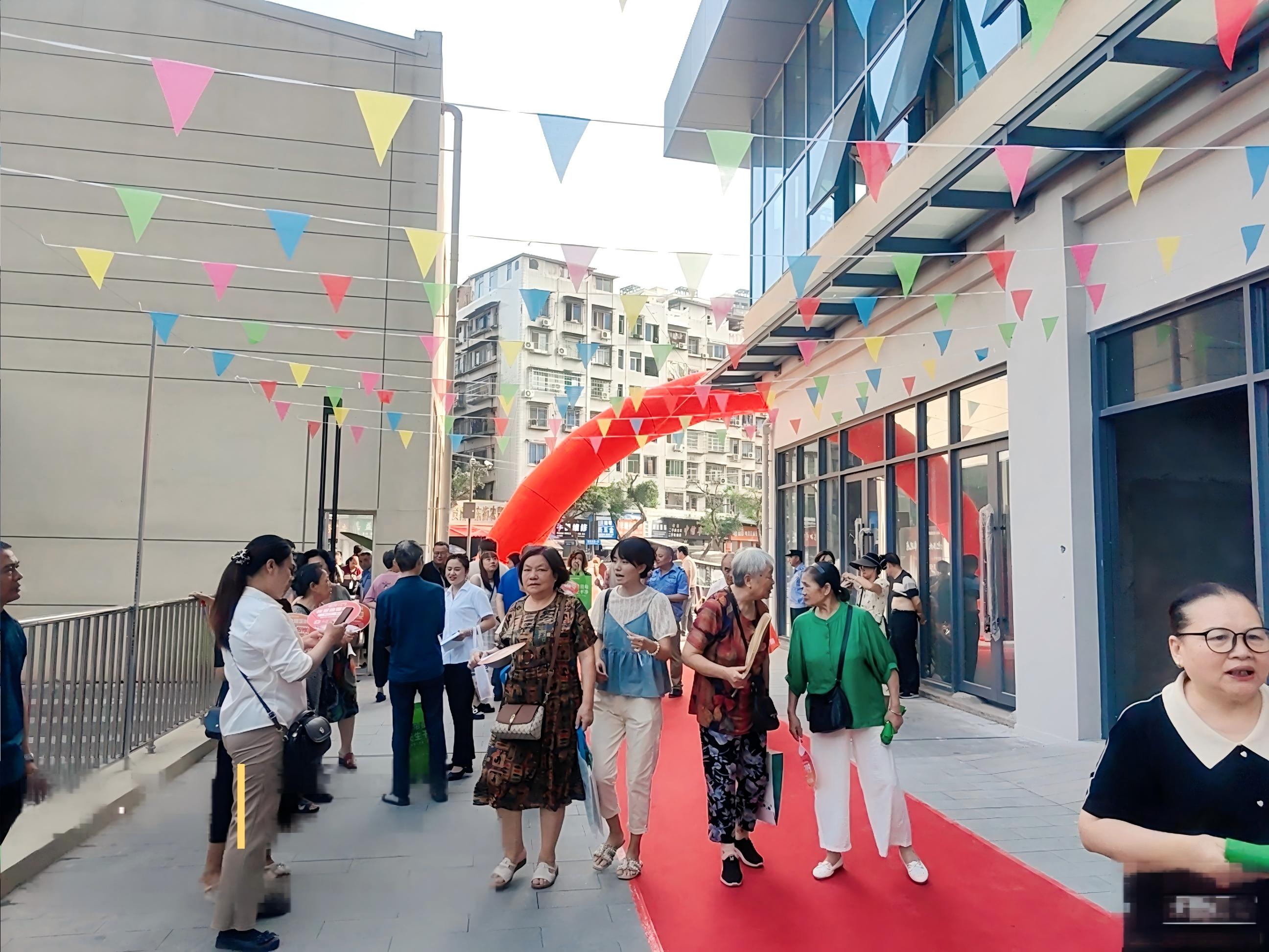 【轉(zhuǎn)型發(fā)展工作動態(tài)之五】踐行風險化解使命 助力兌現(xiàn)安居承諾——資管公司助力某市保交樓項目順利交房